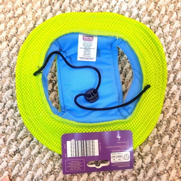 Heart to Tail Pet Hat Size M/L - Picture 5 of 6